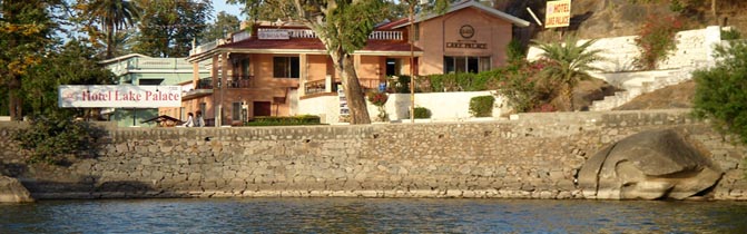 Hotel Lake Palace Mount Abu India