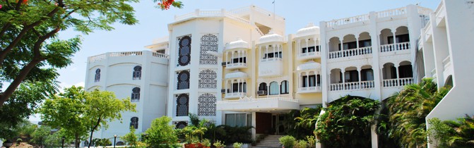 Hotel Hilltop Palace Udaipur India